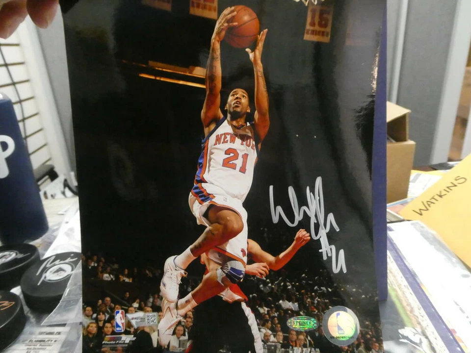 Foto firmada por Wilson Chandler New York Knicks 8x10 certificado de autenticidad   Foto 1 de 1