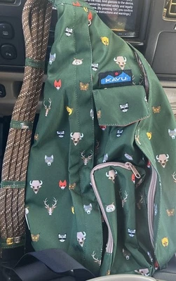 Bolso Kavu Cuerda Eslinga Verde Cascada Crituras Zorro Oso Alce Edición Limitada Foto 1 de 4
