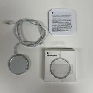 Chargeur Apple MagSafe authentique (1 m) - sans fil avec capacité de charge rapide - Photo 1 sur 12