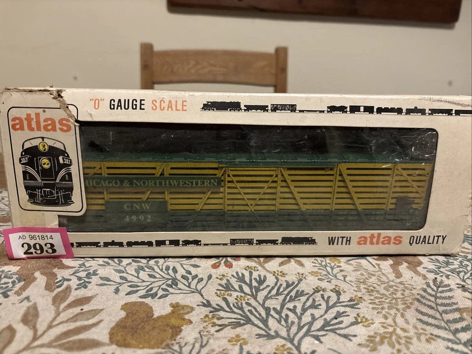 Atlas 0 Gauge 40’ Stock Car No 6222 Chicago And Northwestern 293 - Image 1 of 1