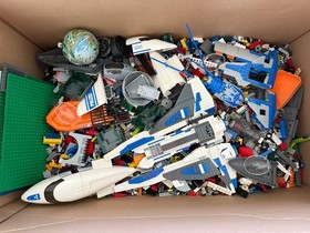 LEGO ~17.5kg Bundle Star Wars, Fantasy, Power Miners (9525, 9499, 7094, 5984)