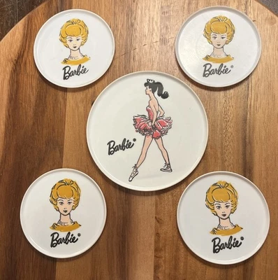 MCM BARBIE PLASTIC PLATES - 4 MATCHING 3.5" & ONE 5" BALLERINA BARBIE, CLEAN! - Image 1 of 4