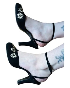 Vintage 1940s 40s Black Suede White Studded Rhinestone Heels Shoes 8.5 39 - Picture 1 of 9