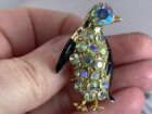 Penguin Aurora Rhinestones Enamel Vintage Gold Brooch Pin M-0605