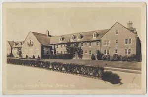 1944 BOQ Estación Aérea Naval Edificio Marina Seattle WA Segunda Guerra Mundial Soldado RPPC Postal - Imagen 1 de 2