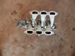 05 Dodge Caravan Lower Intake Manifold 3.3 OEM - Picture 1 of 2