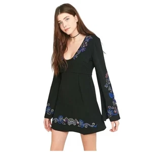 Free People holiday folk floral embroidered bell sleeve dress womens 12 bohemain - Picture 1 of 8