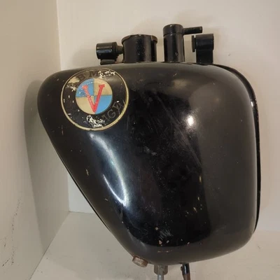 Tanque de aceite Triumph T100 T100R T100C TR6 T120R Tiger Bonneville  Foto 1 de 4