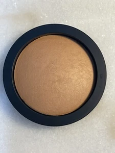 Laura Mercier Matte Radiance Baked Powder Bronze 04 Refill - Picture 1 of 3