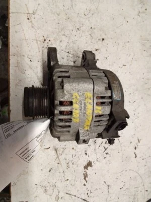 2014-2015 Hyundai Elantra Sedan Alternator Assembly ID 373002E700 OEM - Изображение 1 из 4