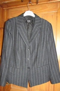 ladies black/white stripe blazer jacket from Fisser city sport size 16,nwot - Picture 1 of 3