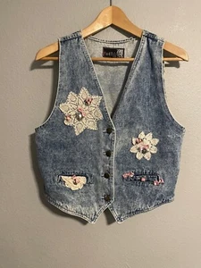 Vintage Pinot Noir Women Vest Large Denim Acid Wash Crochet Trim Cottagecore 80s - Picture 1 of 6