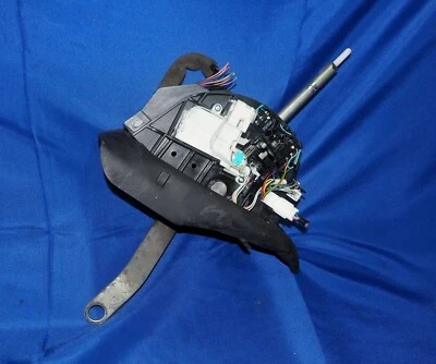 2014-2020 Infiniti Q50 Automatic Transmission Floor Gear Shifter Assembly OEM - Image 1 of 4