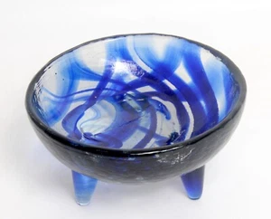 Mexican Glass Clear Cobalt Blue Streaks Three Footed Bowl Uneven Base - Picture 1 of 4