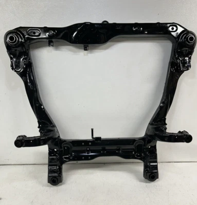 Hyundai Sonata 2006-2008 3,3 V6 suspensión delantera travesaño subchasis base Foto 1 de 4