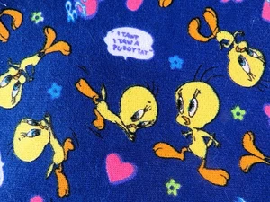 FUN I Tawt I Taw a Putty Tat Fleece Fabric Remnant 30 by 32" - Picture 1 of 2