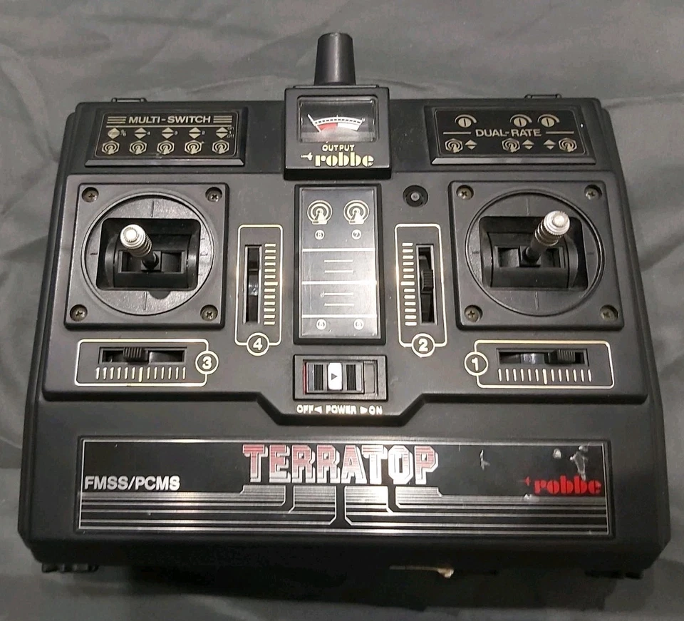 Robbe Terra Top neueres Modell 40 Mhz mit Antenne - Bild 1 von 3