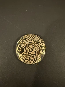 Hippy Spoken Here Sixties Hippie Pinback 1 1/4" - Picture 1 of 2