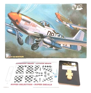 Hasegawa 1/48 P-51D MUSTANG 'MAN O' WAR' Sealed Modellflugzeug Bausatz Jet + Extras - Bild 1 von 15