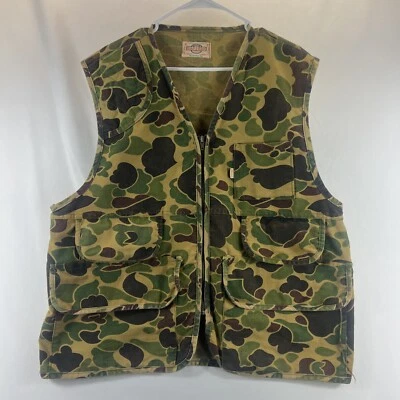 SafTbak Women's Multicolor Camouflage Multipocket Full Zip Hunting Vest Size XL - Image 1 of 4