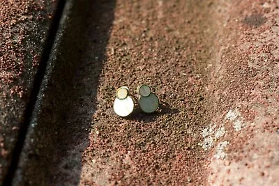 Perlmutt Ohrstecker, rund, mit Messing, 10 mm - Bild 1 von 3