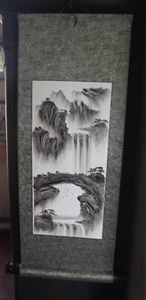 Vintage Japanese Wall hanging scroll Signed Artwork with Brass Hanger - Picture 1 of 14