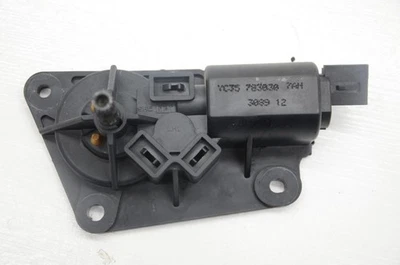 00-05 EXCURSION Driver Left Rear Vent Window Motor  - Image 1 of 4