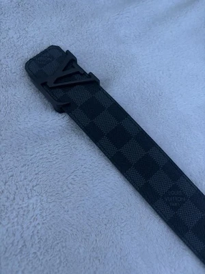 Черный ремень низкого напряжения — ДОСТАВКА от 1 до 3 дней - Изображение 1 из 4