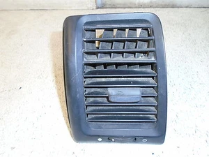 2003 Honda Accord Left Front AIr Vent E616-5131-500 - Imagen 1 de 4