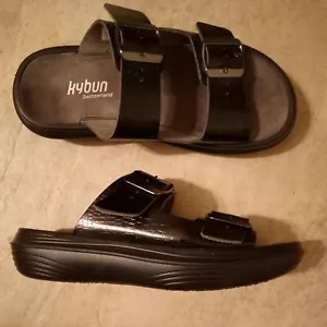 KYBUN Women's Faux Reptile BLACK Patent Leather Sandals Made in Switzerland 7M - Picture 1 of 10