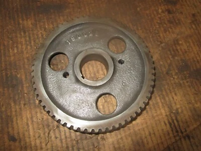 1964 Oliver 550 Gas Used Original Cam Gear 190026 Tractor - Image 1 of 4