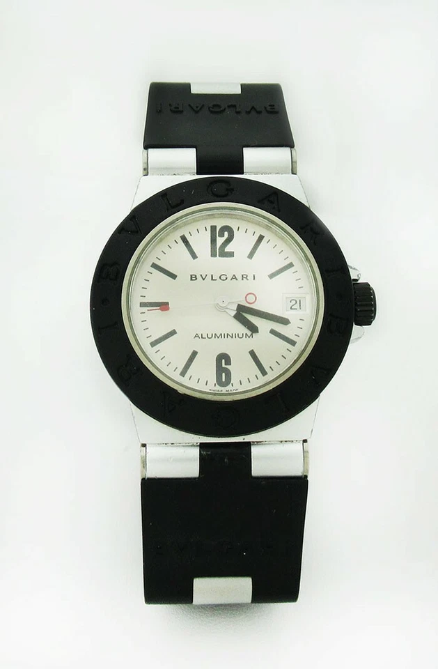 RELOJ BVLGARI ALUMINIO AUTÉNTICO MODELO L19585 *Hecho en Suiza* Precio de venta sugerido por el fabricante $2.950. Foto 1 de 4