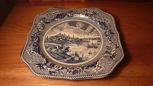 PLATO DE PORCELANA VINTAGE JOHNSON BROS 9 1/2" CUADRADO HISTÓRICO AMÉRICA - ESCENA BOSTON - Imagen 1 de 5