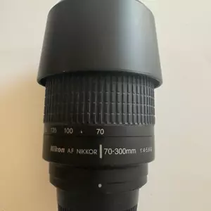 Nikon AF Nikkor 75-300mm 1:4.5-5.6 Telephoto Zoom Camera Lens - Picture 1 of 4