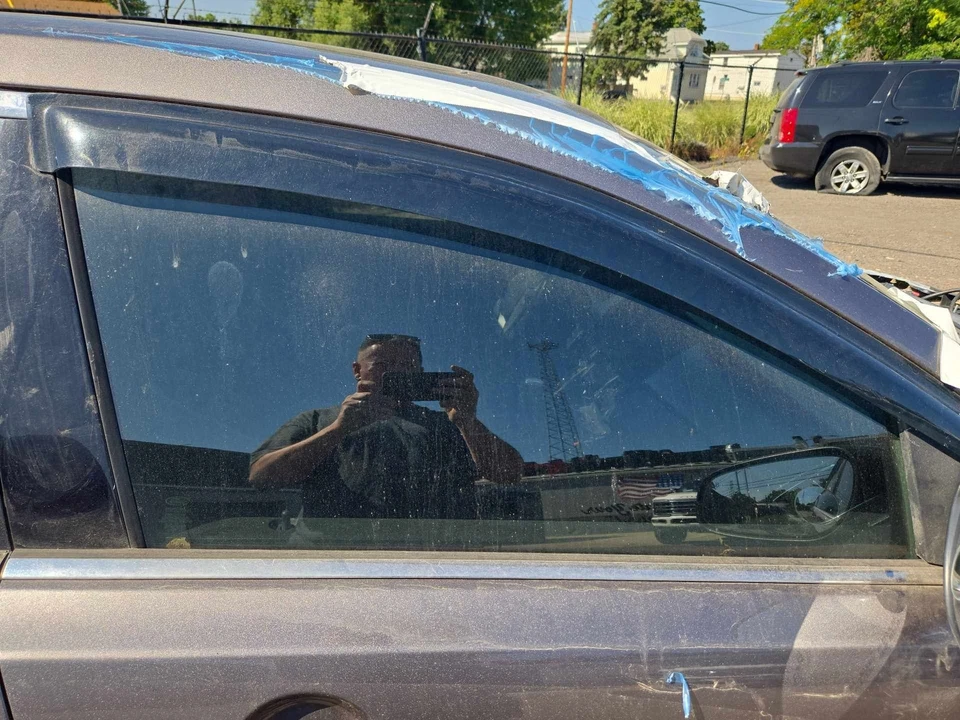 Front Door Glass/window FORD TAURUS Right 10 11 12 13 14 15 16 17 18 19 — 第 1/1 张图片