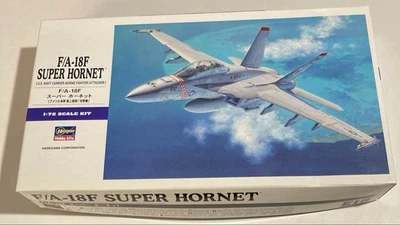 Hasegawa 1/72 F A 18F Super Hornet Plastic Model Kit altamente dettagliato - Immagine 1 di 4
