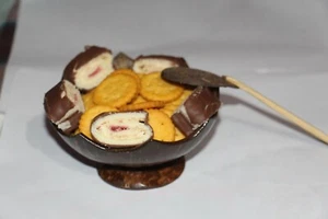 handmade coconut shell desert ice cream and soup bowl with beautyfull spoon - Picture 1 of 5