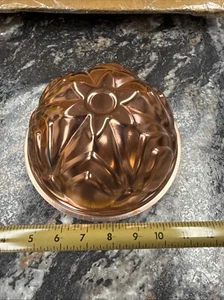 Round Flower Copper Tone Jello Bundt Mold Form 7" Cake Pan/Wall Decor - Picture 1 of 5