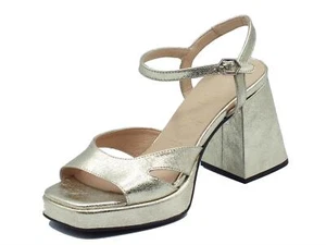 Wonders M-5311 Laminato Platino Sandali per Donna in pelle argento con tacco alt - Imagen 1 de 3