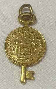 City Of New Orleans Key Pendant - Picture 1 of 3