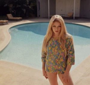 Vintage 60er Jahre Transparenz Folie Farbe Foto Pinup - Mädchen Pullover Pool 1180 - Bild 1 von 2