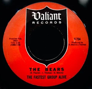 THE FASTEST GROUP ALIVE: The Bears & Beside~Garage Rock 45~VALIANT #V-754 - Imagen 1 de 2