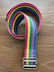 J T Posey cinturón de marcha lona pesada arco iris rayas 2" x 54" hebilla de metal - Imagen 1 de 4