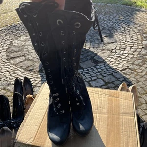 Tamaris - Trend - Stiefel - Damen - Größe 40 - Schwarz - Schnürung - getragen - Bild 1 von 20