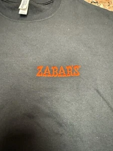 Sudadera Zabar's New York Bordada Gourmet Emporium Adulto Talla Mediana - Imagen 1 de 6