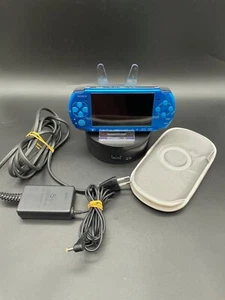 Sony PSP 3004 Slim & Lite Konsole / Handheld - Blau / Blue - Top Zustand - Bild 1 von 22