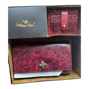 Patricia Nash Gift Set Penelope Crossbody Bag Cassis Wallet Etched Red Roses - Picture 1 of 3