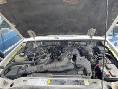 Radiator Fits 01-10 MAZDA B-2300 1379734 - Imagem 1 de 4