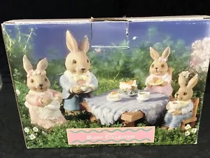 Vintage MERVYNS Bunny Family & Table Carrot Cake Mom Dad Kids Figurines Easter - Picture 1 of 7
