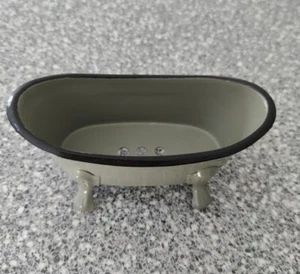 PRETTY METAL CLAW FOOT SOAP DISH - Picture 1 of 5